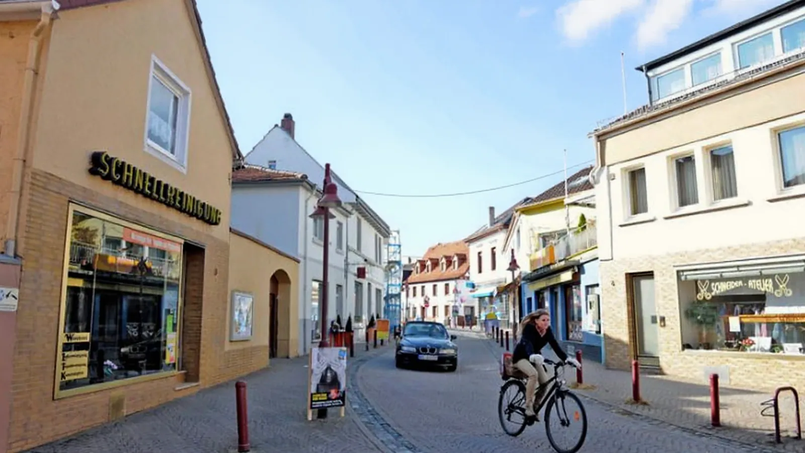 Geschäftsstraße im Ortskern von Mainz-Bretzenheim